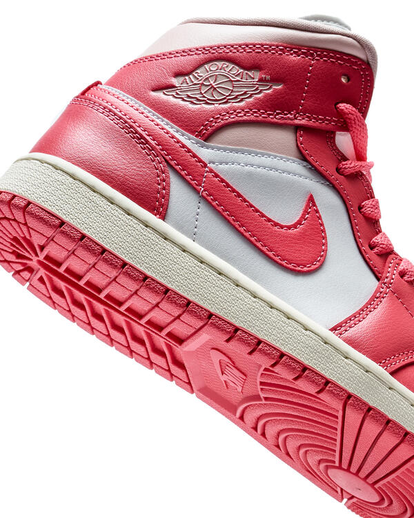 Air Jordan WMNS 1 MID 'Strawberries & Cream' | BQ6472-186 | AFEW STORE